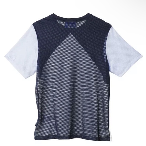 Adidas Originals Helsinki T Shirt BNWT - Picture 2 of 3